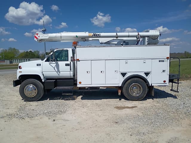 Image of GMC C7500 equipment image 2