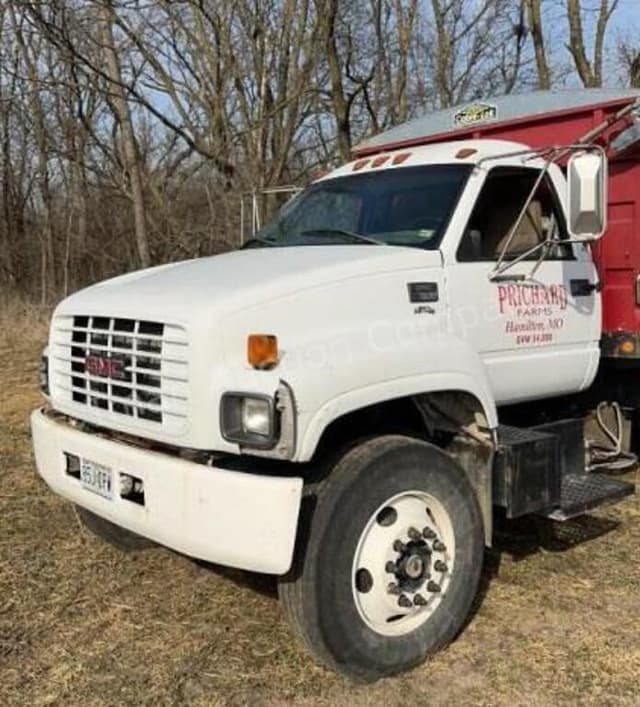 Image of GMC C7500 equipment image 1