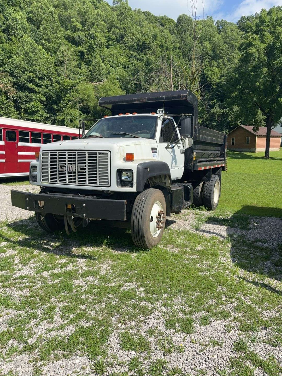 Image of GMC C8500 Primary image