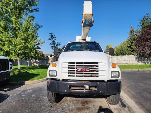 Image of GMC C6500 equipment image 1