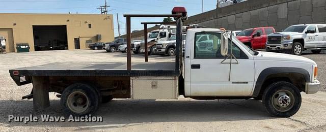 Image of GMC 3500 equipment image 3