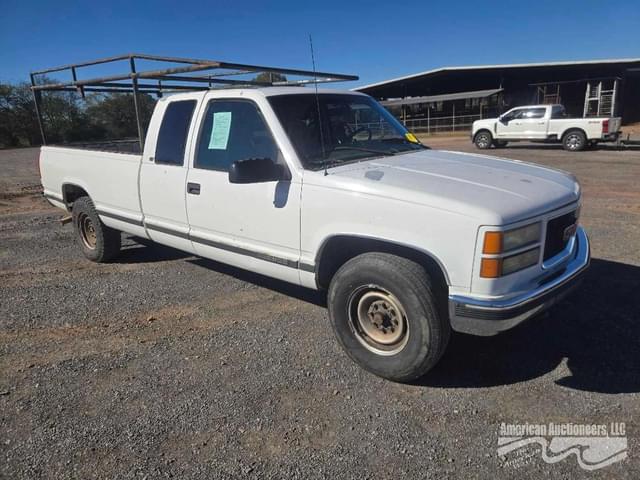 Image of GMC Sierra equipment image 2
