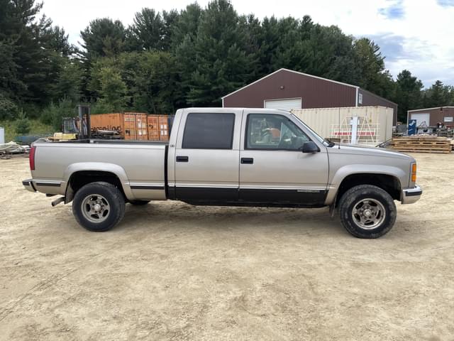Image of GMC 2500 equipment image 3