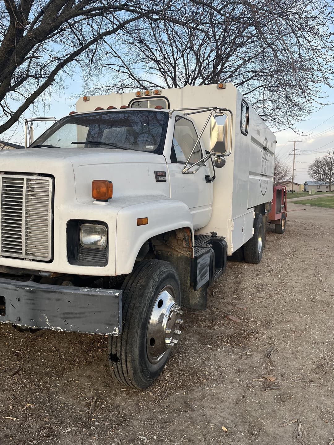 Image of GMC TopKick C6500 Primary image