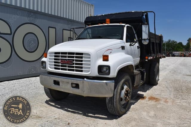 Image of GMC Topkick C7500 equipment image 1
