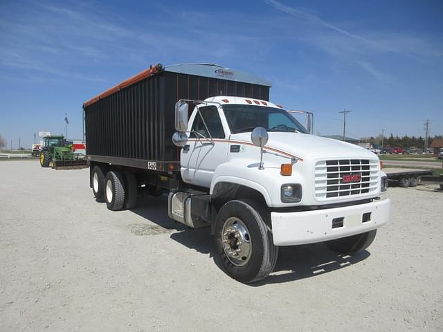 Image of GMC Topkick C7500 equipment image 1