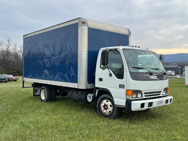 Image of GMC W4500 equipment image 4