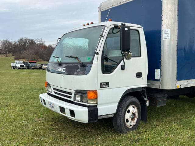 Image of GMC W4500 equipment image 1