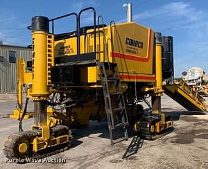 1999 Gomaco GT-6300 Commander III slip form paver Construction For Sale ...