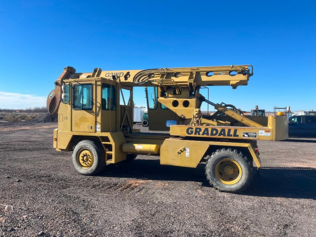 Main image Gradall G3WD