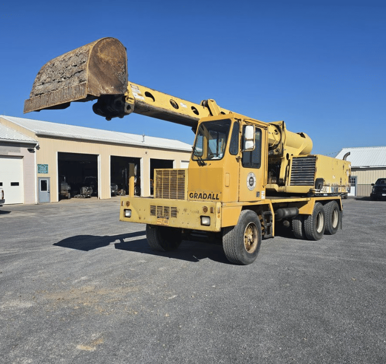 1999 Gradall XL4100 Equipment Image0