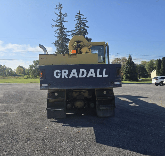 Image of Gradall XL4100 equipment image 3
