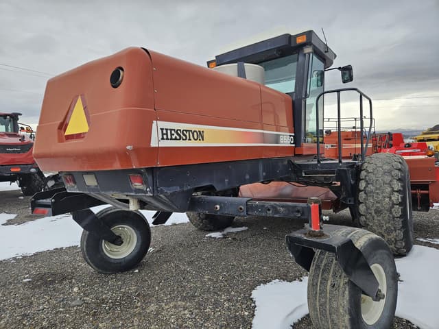 Image of Hesston 8550 equipment image 2