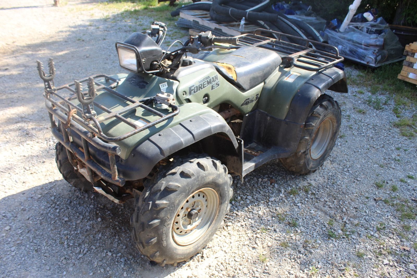 1999 Honda Forman ES Equipment Image0