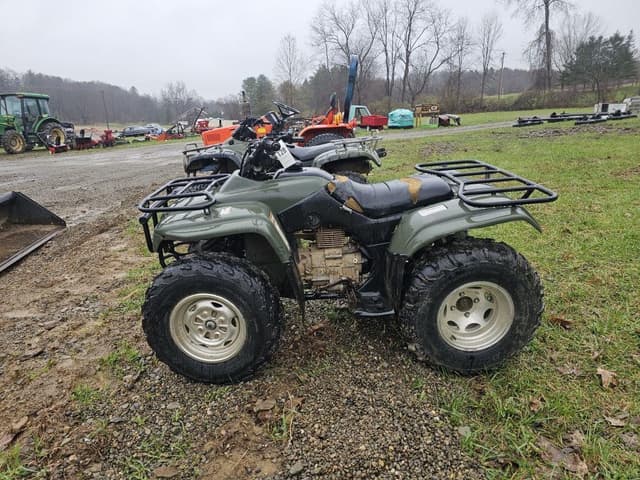 Image of Honda Recon 250 equipment image 2