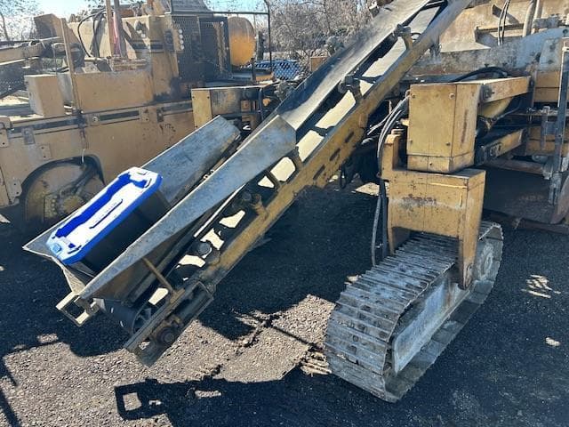 Image of Huron Easi-Pour Compact equipment image 2