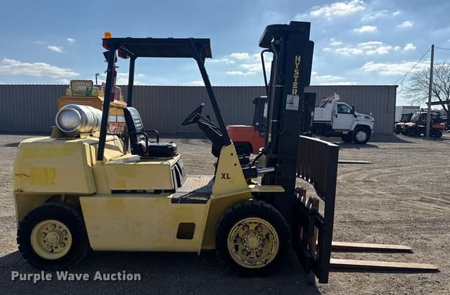 Image of Hyster H80XL equipment image 3