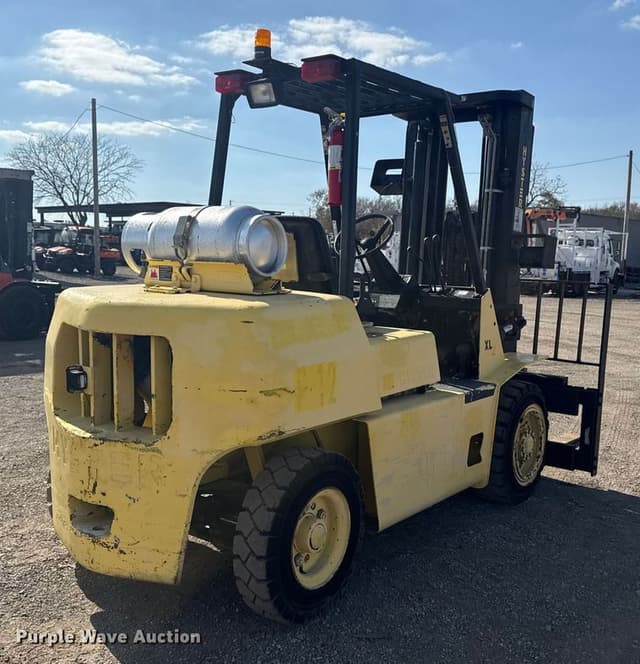 Image of Hyster H80XL equipment image 4