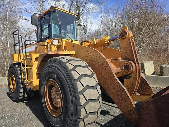 Image of Hyundai HL770 equipment image 3