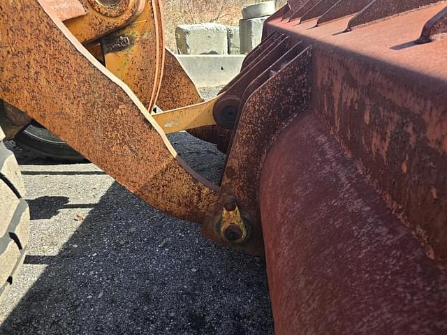Image of Hyundai HL770 equipment image 4