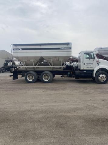 Main image International 8100