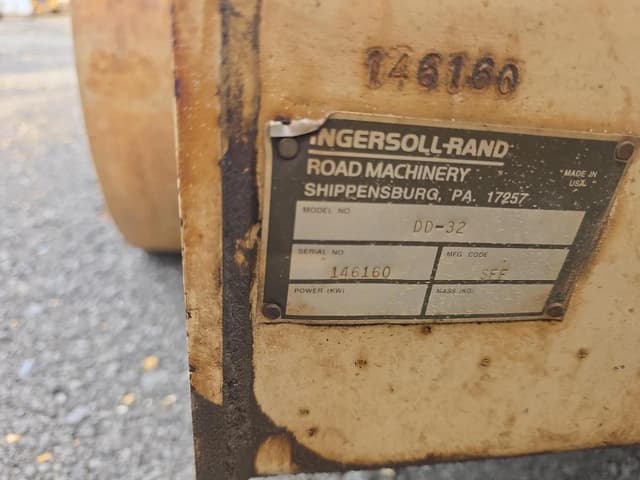 Image of Ingersoll Rand DD-32 equipment image 1