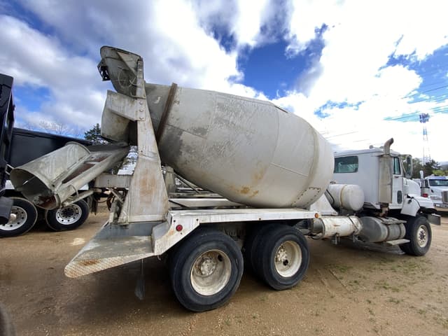 Image of International 1654 equipment image 2