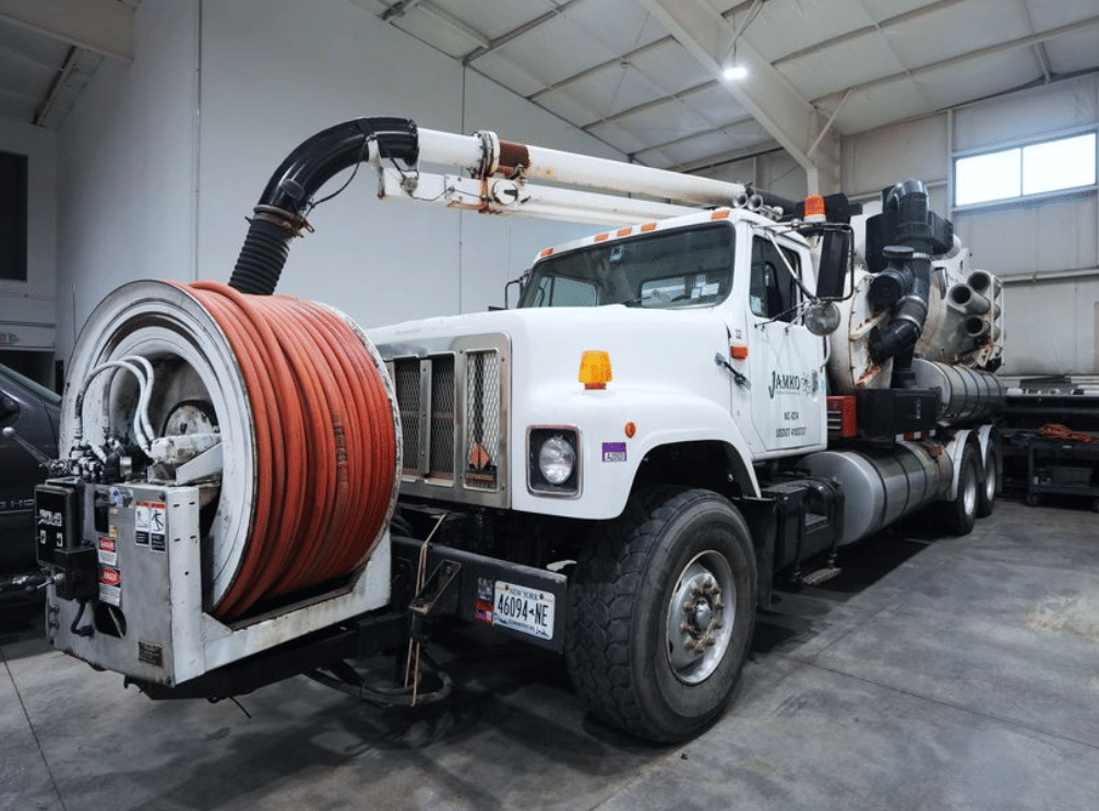 1999 International 2554 Equipment Image0