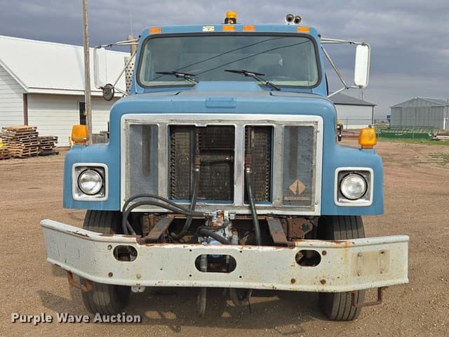 Image of International 2554 equipment image 1
