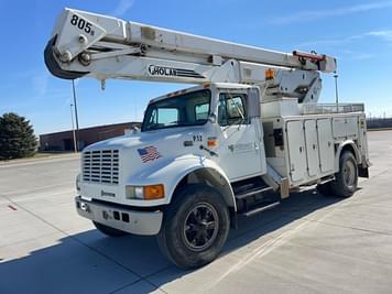 Main image International 4700