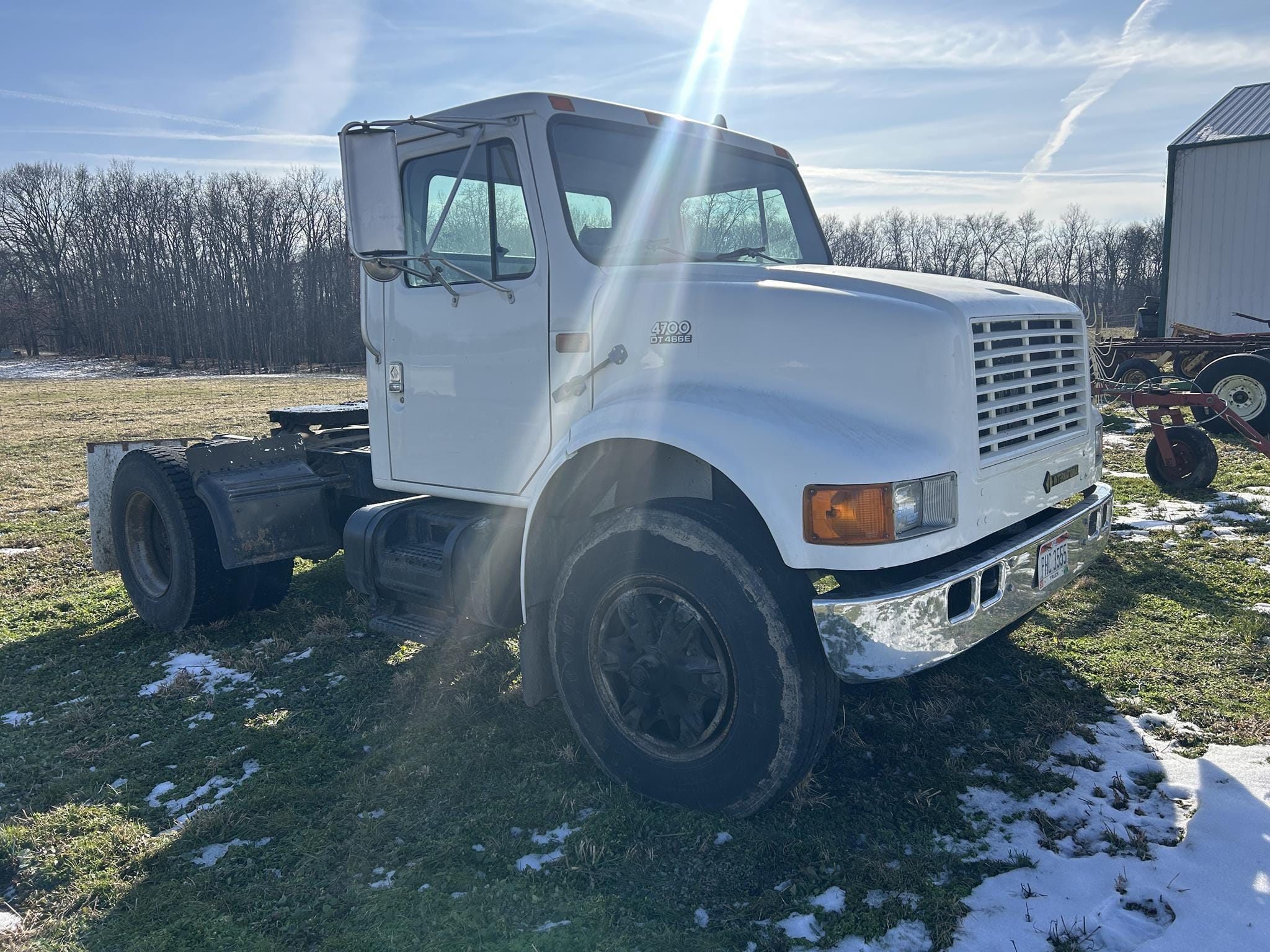 1999 International 4700 Equipment Image0