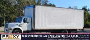 1999 International 4700 Image