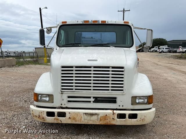 Image of International 4700 equipment image 1