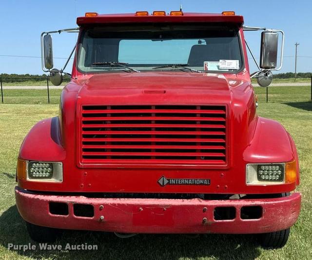 Image of International 4700 equipment image 1