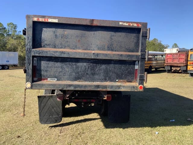 Image of International 4700 equipment image 3