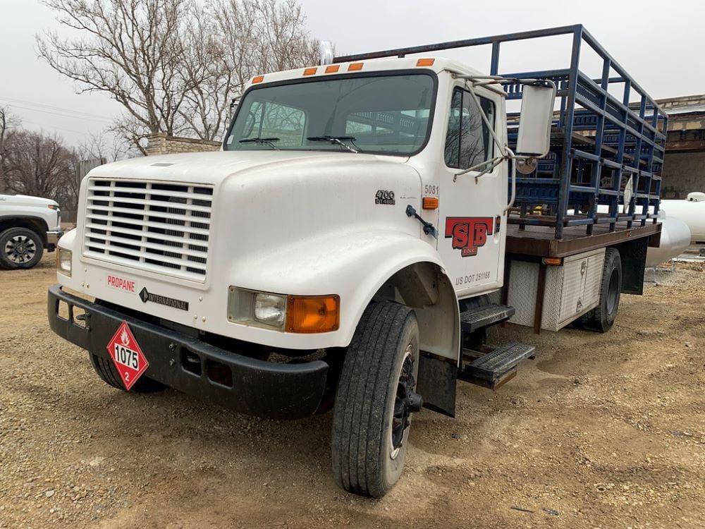 Main image International 4700