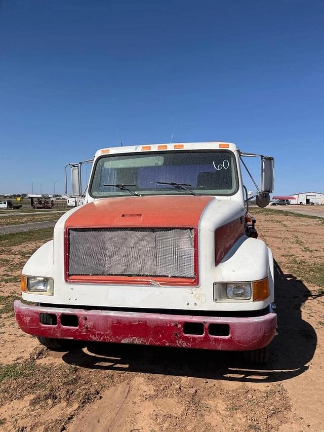 Image of International 4700 equipment image 1