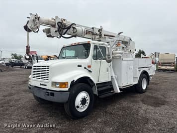 Main image International 4900
