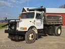 1999 International 4900 Image