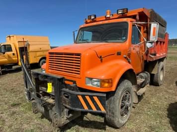 Main image International 4900