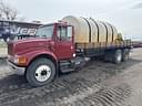 1999 International 4900 Image