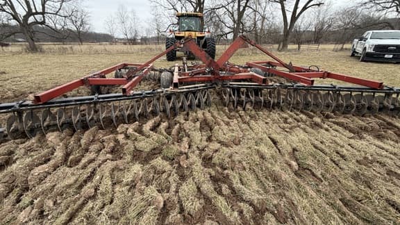 Image of International 496 equipment image 3