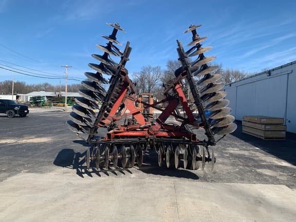 Image of International Harvester 496 equipment image 3