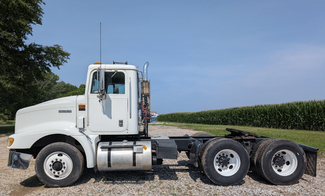 Image of International 9100 equipment image 1