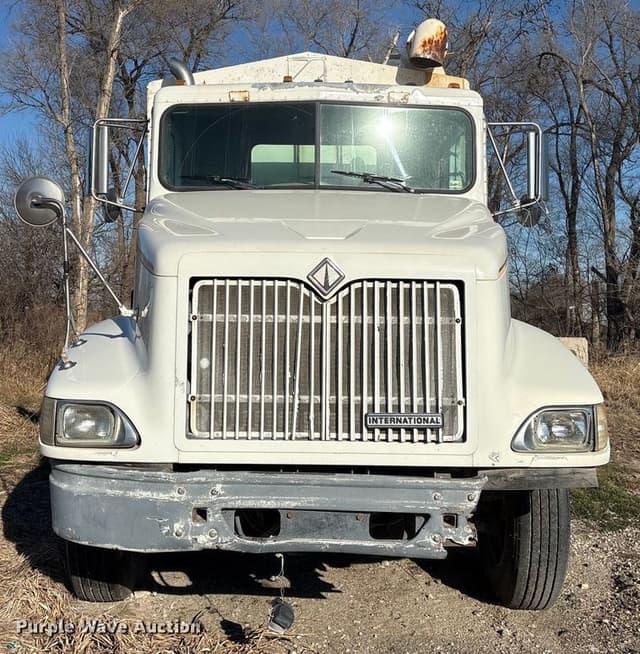 Image of International 9100 equipment image 1