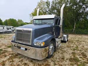 1999 International 9400 Image