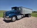 1999 International 9400 Image