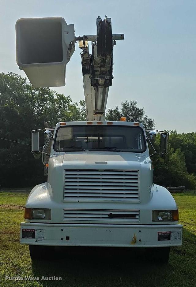Image of International F-2674 equipment image 1