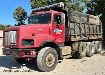 Main image International Paystar 5000