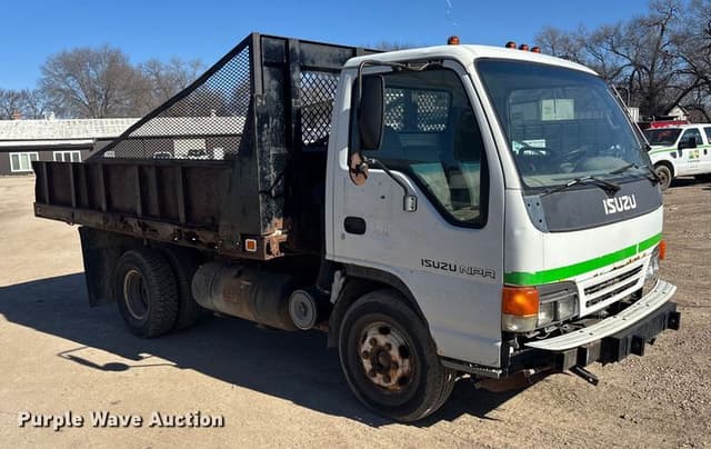 Image of Isuzu NPR equipment image 2